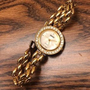 Vintage gold Pedre watch